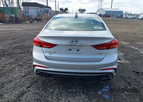 2018 Hyundai Elantra Sport z USA, uszkodzony, nr VIN KMHD04LB0JU537639